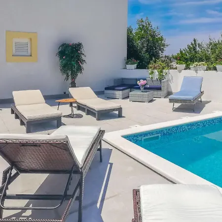 Apartment Ruza-1 Trogir