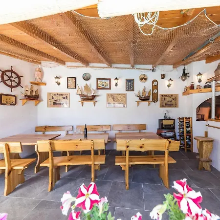 Apartment Ruza-1 * Trogir